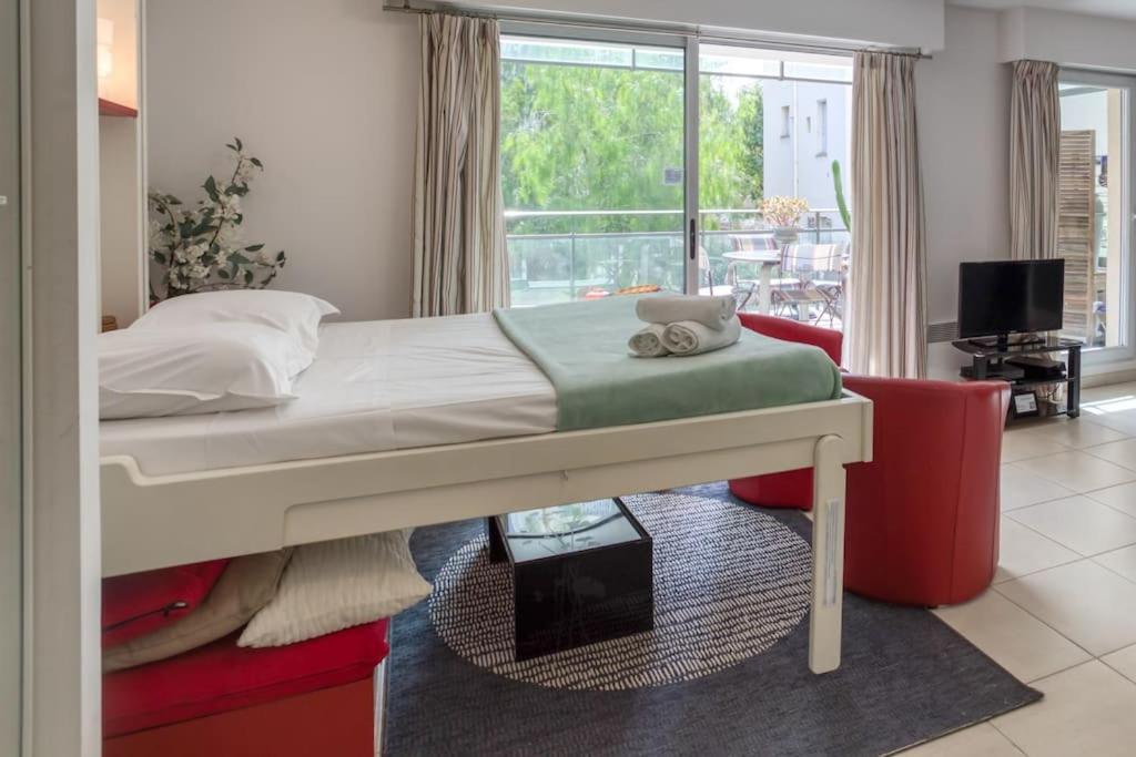 L18 Central Parking Terrace Ac 10Mins Walk To Beaches Nice Exterior photo